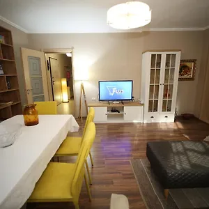 https://eos.albaniahotels.org
